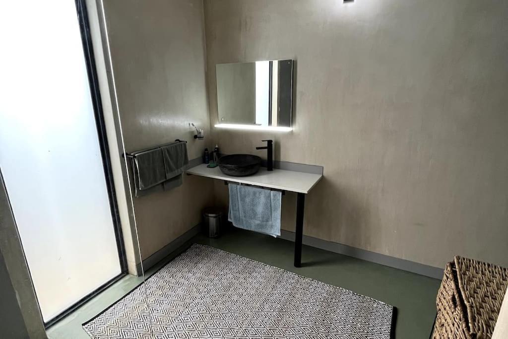 Scarbados Eco 1 Bed Seaside Apartment *